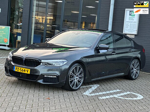 BMW 5-serie 540i High Executive/PANO-DAK/CAMERA/LEDER/APP-CONNECT/NETTE STAAT!