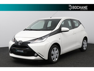 Toyota Aygo 1.0 VVT-i x-play |Automaat| Camera| Navigatie| Airco