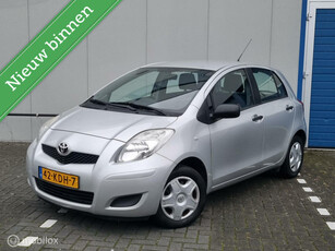 Toyota Yaris 1.0 VVTi Cool Nieuwe apk!