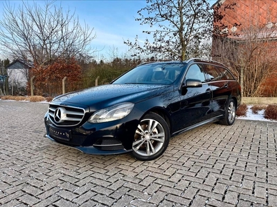 Mercedes E200 - 2014/225.000km/Euro 6b - Gekeurd