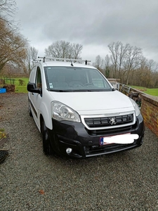 Peugeot partner lichte vracht euro 6 2016