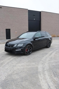 Skoda Octavia RS 5E Combi DSG 245 PANO