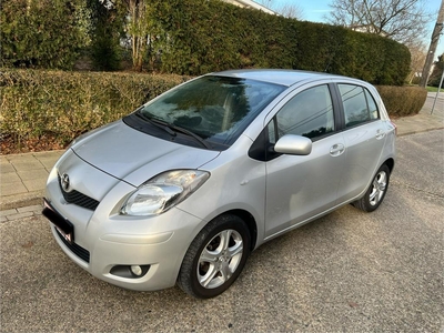 Toyota Yaris 1.3 VVTI 101ch / 2010 / 108.000km