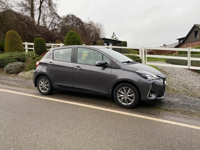 Toyota Yaris 1.5 AUTOMATIQUE (bj 2017, automaat)