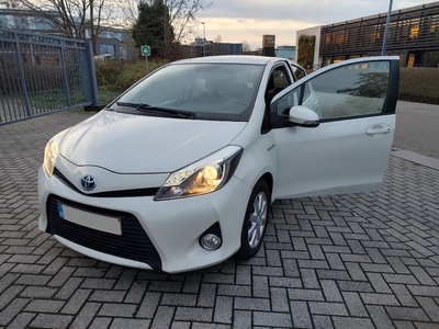 Toyota Yaris 1.5 | Hybrid | 2013