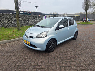 Toyota Aygo 1.0-12V + 5 deurs electrische ramen nap orgineel nederlandse auto