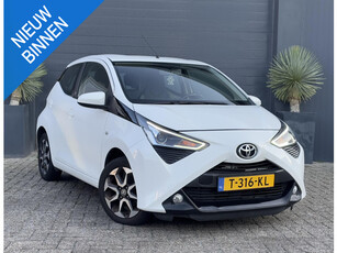 Toyota Aygo 1.0 VVT-i x-play CAM NAV CARPLAY TEAM D