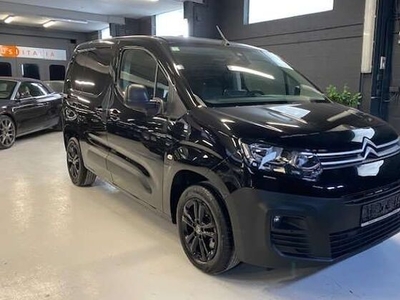 CITROEN BERLINGO SOCIETE **BOITE AUTO**UTILITAIRE 3 PL 12 MOIS DE GARANTIE