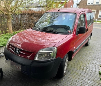 Peugeot Partner 1.6 Hdi bj. 2009 5-zitplaatsen Airco