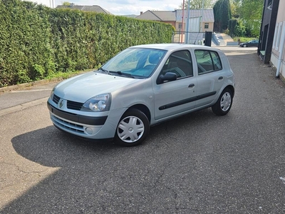 Renault clio 1.2 benzine /bwj 2004/ 1ste eigen/ 106000km!!!
