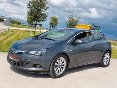 Opel Astra Gtc Diesel entretien et garantie 1 an