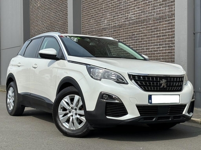 Peugeot 3008 2018 /