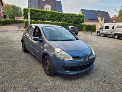 Renault clio1.5dci airco