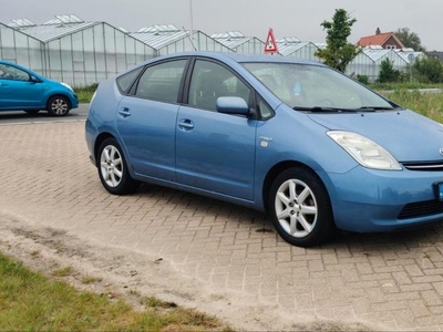 Toyota Prius Business 1.5 100% dealer onderhouden- Airco..!!