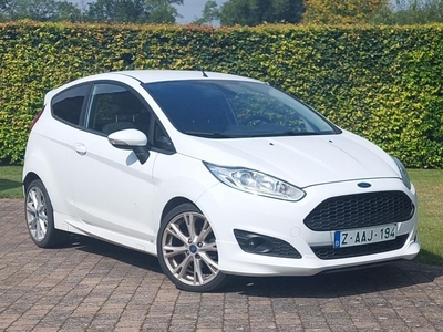 Ford Fiësta ST-line 1.5D Euro6 LICHTE VRACHT +12M GARANTIE