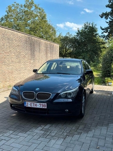 523i E60