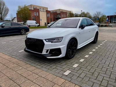 Audi A4 1.4 TFSI S tronic volledig carbon 360'