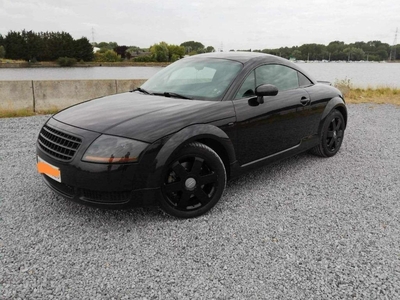 AUDI TT QUATTRO