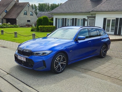 BMW 330E *2023 *27 000KM *M-PAKKET