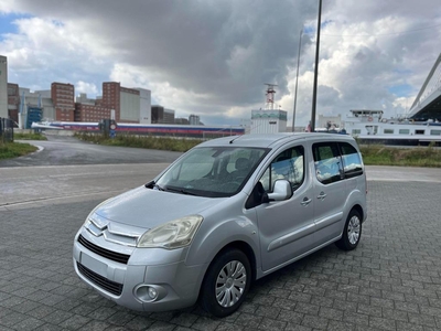 Citroen Berlingo Multispace 1.6i Benzine Euro5 met carpass