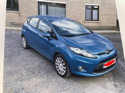 FORD FIESTA 1200 ESSENCE 82cv/2012/87600 km/ 1 JAAR GARANTIE