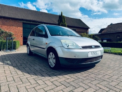 Ford Fiesta 1.25 Benzine * Euro4 * Garantie * 3 Deurs *