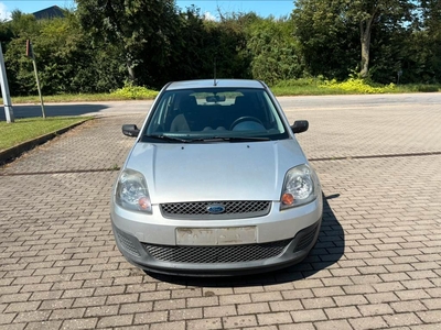 Ford fiesta 1.3i benzine 2006