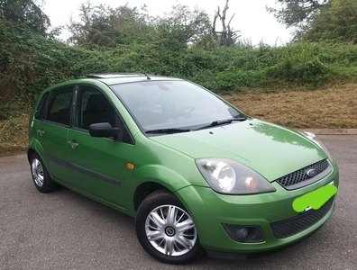 Ford Fiesta 1400cc TDCI Klaar voor registratie. 4 deuren