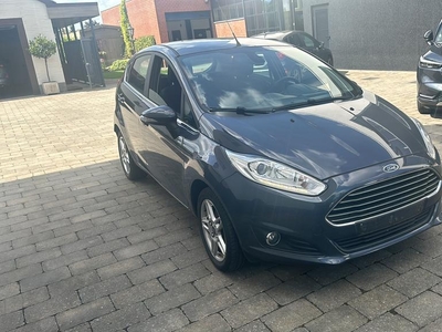 Ford Fiesta 1.5CDTi* 2014* 133000km* 5P* A/C*