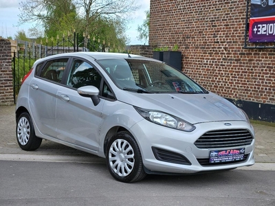 Ford Fiesta 2015 1.5 75pk/113dkm/De auto is Al gekeurd