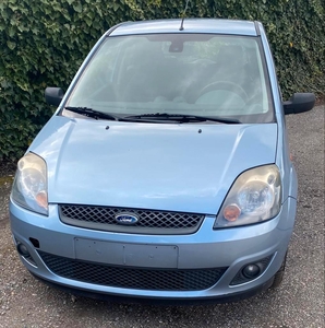 Ford fiesta rijdt perfect