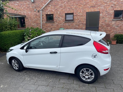 Ford fiesta van 1.6 TDCi euro 5