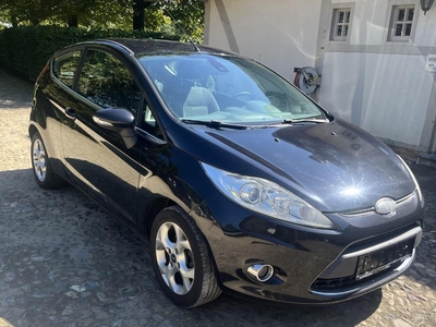 Ford Fiësta ** 1J GARANTIE ** GEKEURD ** LEZ OK ** 169€/mnd