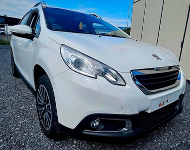 Peugeot 2008 vti 1.2cc i 52000 km 2014 jaar