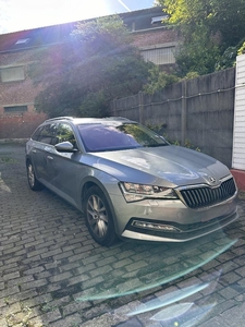 skoda superb combi