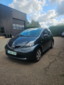 TOYOTA AYGO/1.0BENZINE/1EIGENAAR/€4/19.000KM/PERFECTE STAAT