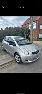 Toyota yaris 1.0benzine 10-2006/ 95000km perfecte staat