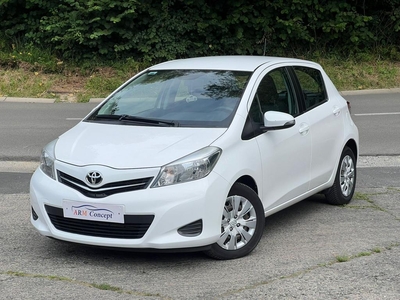 Toyota Yaris 1.3 VVTI essence *18000km* AUTOMATI...