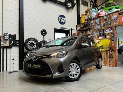 TOYOTA YARIS 1300CC BENZINE / AUTOMAAT/50.000 KM / TOPSTAAT