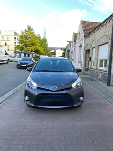 TOYOTA YARIS 1.5 HYBRID/2014/47000.km/AUTOMAAT/GARANTIE