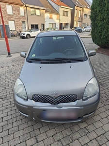 Toyota Yaris 2005