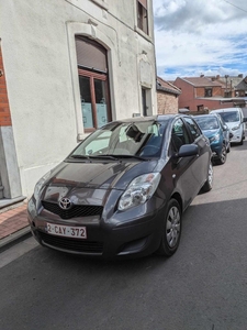 Toyota yaris à vendre