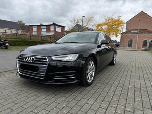 Audi A4 2018 virtual cockpit 2.0 L 150cv