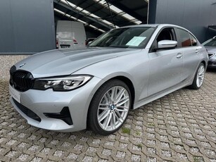 BMW 318 D - Automaat/Nieuwstaat/19