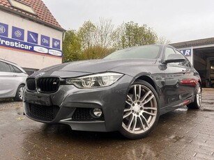 BMW 318d PACK M