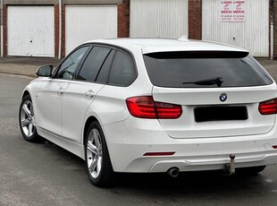 BMW 320dA 2013 184ch Euro5b sportpakket