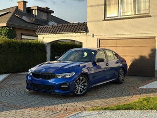 BMW 320i M Performance/Portimao Blau/M Shadow Line/M pack