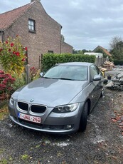 BMW 320i te koop