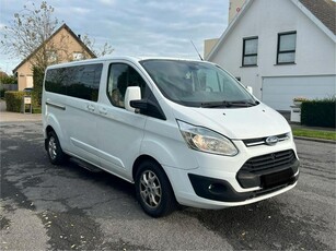 Ford Tourneo Custom 2.2 Diesel 9 Zitplaatsen