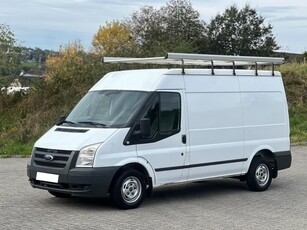 Ford Transit 2.2 TDCi L2H2 Année 2011